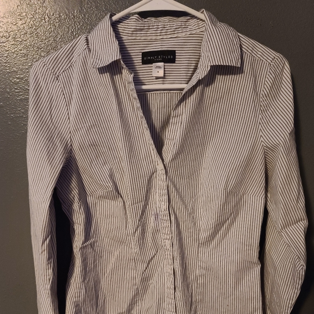 Simply Styled White and Black Pinstripe Button Down Shirt